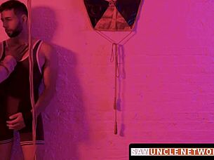 Black Hunk Claims White Ass!