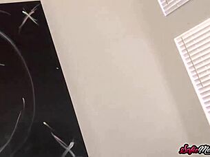 Milf Sofie Marie and Ariella Ferrera in wild 3some blowjob 😍