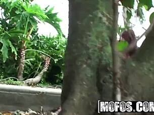 pervy teen alexis grace fucks her bf in the public park, sucking tits and ass outdoors.