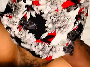 Indian pussy gets fucked in office 😍