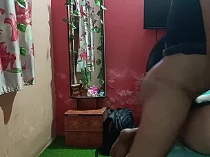 Curvy desi bhabhi's chut chudai contrasts with her innocent facade in hentai-inspired video