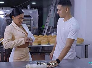 Mariana Martix Shares Baker's Cum Story