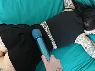 Sneaky SEX with my STEP SISTERS hot tatted BFF - awlivv