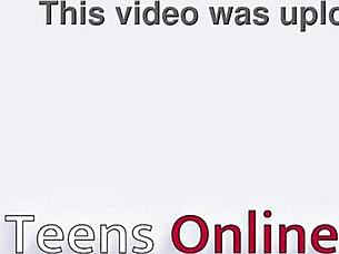 I was suckin that big cock at Orfeu nightclub, it was amazin