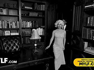 does marilyn seduce jfk?