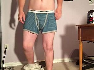 Callie calypso licking nikki bell pussy, so teasing and hot with fingering.