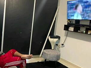 Watch amateur couple with monster cock in doggystyle