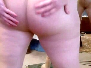 Would you choose bare feet or pantyhose for my foot job practice?