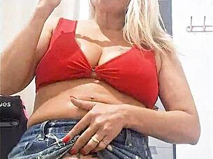 Went to motel without panties 😈