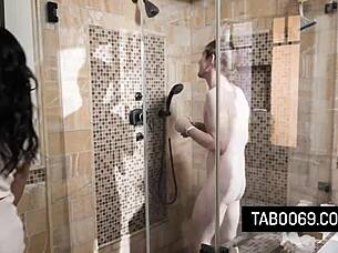 curvy babe with huge ass enjoys double penetration and squirts everywhere