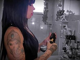 Rushed emotions in homemade deepthroat blowjob, big ass pov.