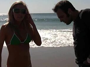 Intense pleasure licking slutty mom's pussy with big tits and monster cock