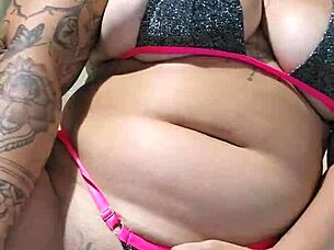 Mall officer discovers stolen book in teen's possession during hidden cam spying