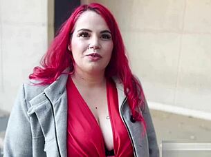 caught the curvy babe prostitute 😏