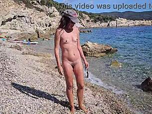 Blonde cutie fucks tutor for extra attention