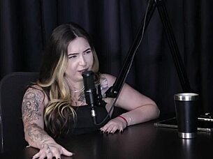 morena safada stripper after live demands, joins orgy without consent