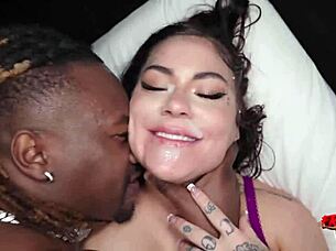 karmen karma's final show with ex-boyfriend featuring multiple water activities