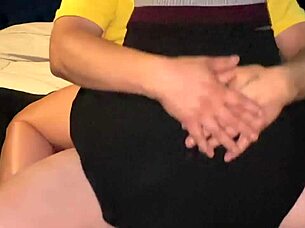 señora montando verga de rico colageno