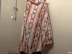 why does this blonde cougar lick pussy so wildly in the french milf scene