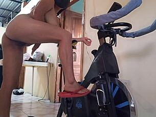 Big Tit Milf Wants Masked Fuck