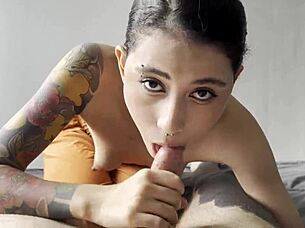 Coworker gives blowjob in dorm