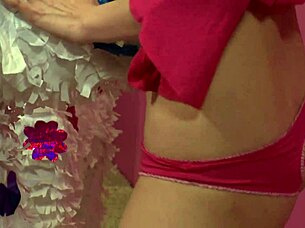 Faye and Georgia Roll Grind and Bump Poons in Girly Polkadot Bedroom