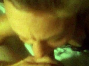 my gf loves sucking my wet cock.