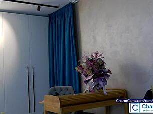 Helenwaldorf Gives Jerk Off Instructions In Black Corset And Panties