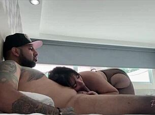 i hooked up with friend's curvy latina milf mom for muff diving creampie