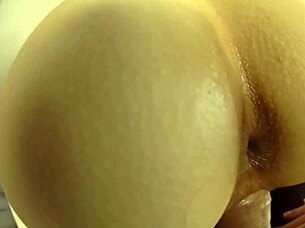 japanese wife gets close up in amateur scene 😊