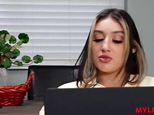 raunchy stepmom blows stepdaddy in front of stepdaughter