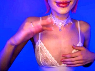 Teen 18+ Discovers Her First Blowjob With Mykinkydope