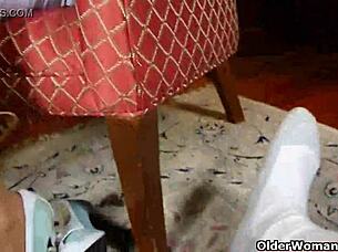 kali and dalny, nyloned business women, need to get off