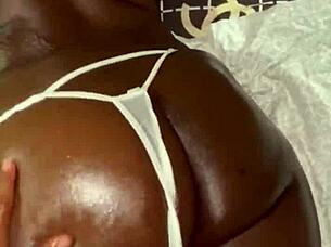 big ass milf reunites with ex boyfriend