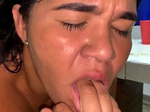 Follo El Co�o De Mi Hermanastro