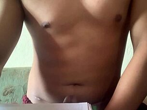 Maluma masturbates while analyzing a logic exercise