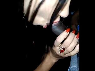 Lenev8 Fodendo Com Vários Estranhos No Mirante Da Lapa Com Um Banho De Porra Como A Safada Gosta