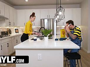 Stepmom Wants Toys and Hard Anal Fuck