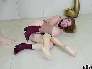 Unusual teen taken in butt hole nuthouse 😳