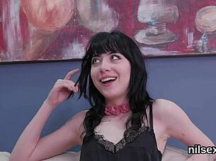 Horny Nympho Faces Awkward Ass Therapy