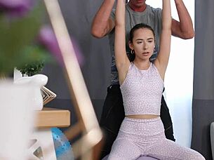 Does Bloom Lambie get banged on the fitball?