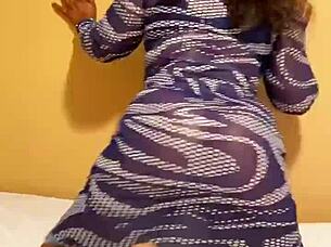 feeling horny this weekend on holiday