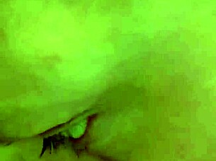 Does the sexy pretty cougar housewife Tsbxoda get her big white cock deep throated by Brandytopshelf to creampie?