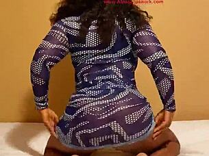 feeling horny this weekend on holiday