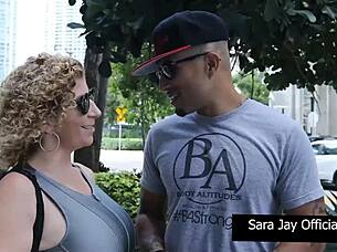 We met this guy and took him to the motel for sum fun