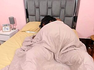 Stepdaughter craves morning sex with her well-endowed stepdad