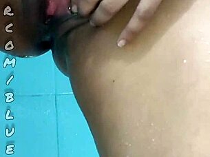 I show my pussy for you, dirty or clean? 😏