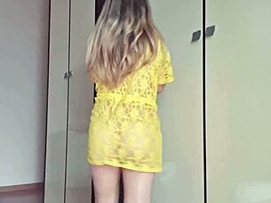 i cleaned my room without panties, revealing my latina blonde big ass