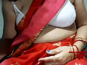 Bhabhi enjoyed fucking after devar's passionate kiss in homemade fun