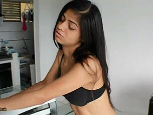 hot girl getting it on in the kitchen